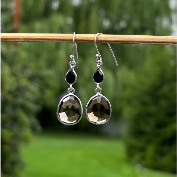 Smoky Quartz & Onyx Earrings - Picture 4 of 14